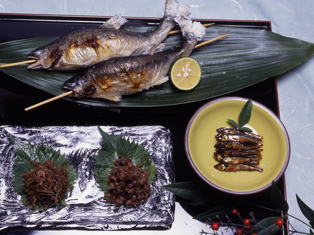 湖魚料理